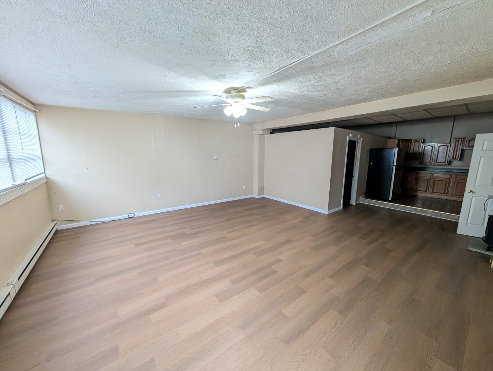 323 Hughes St unit 2 – photo 2