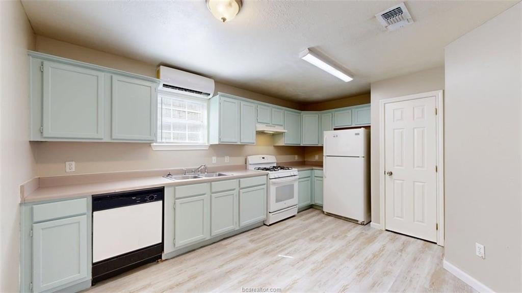 306 Cherry St #B – photo 4