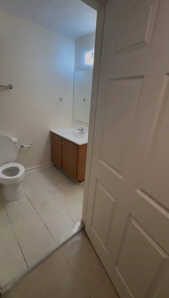 Willowcreek Manor – photo 4