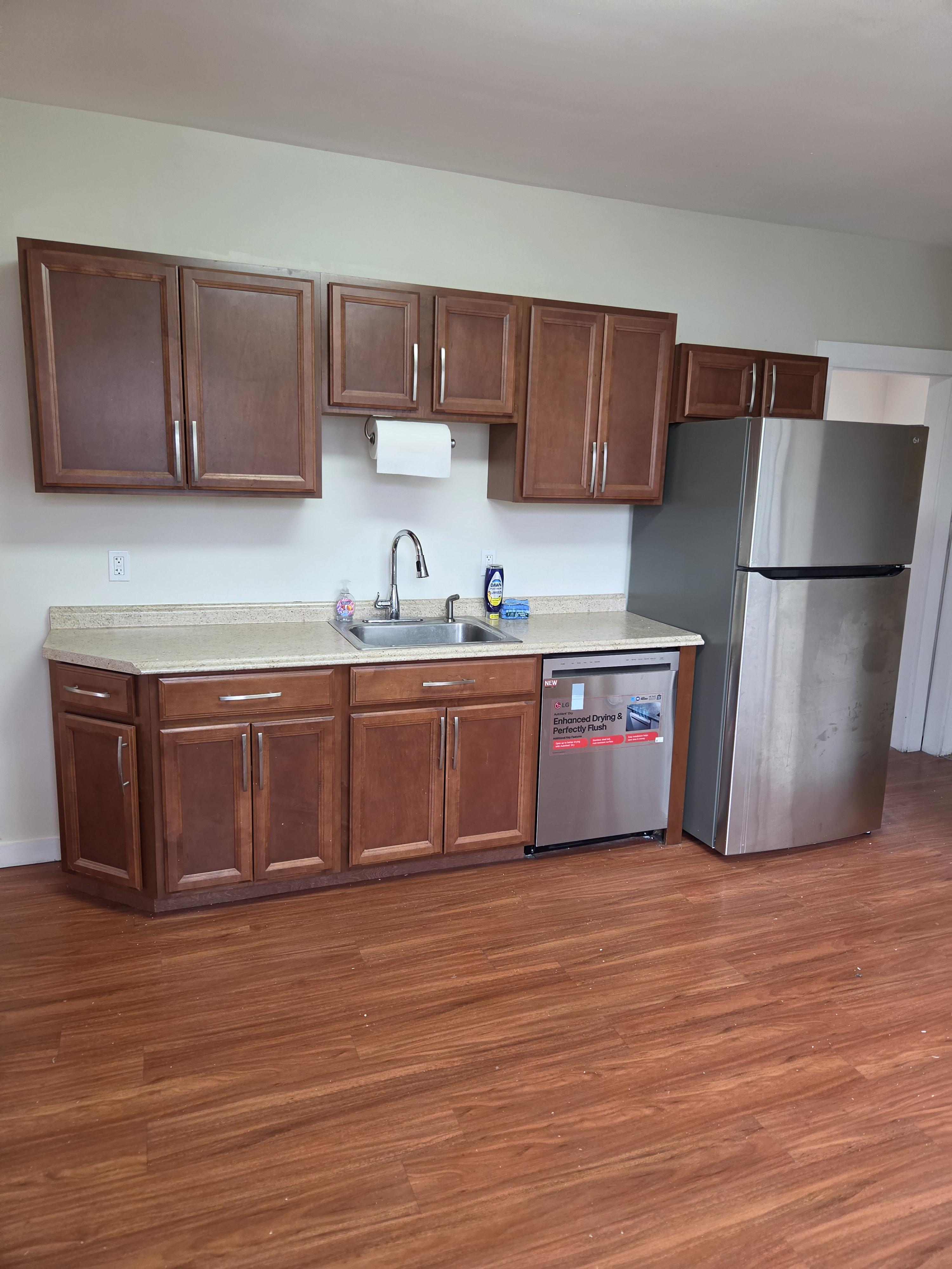 19 Gardner Ave unit 2 – photo 3