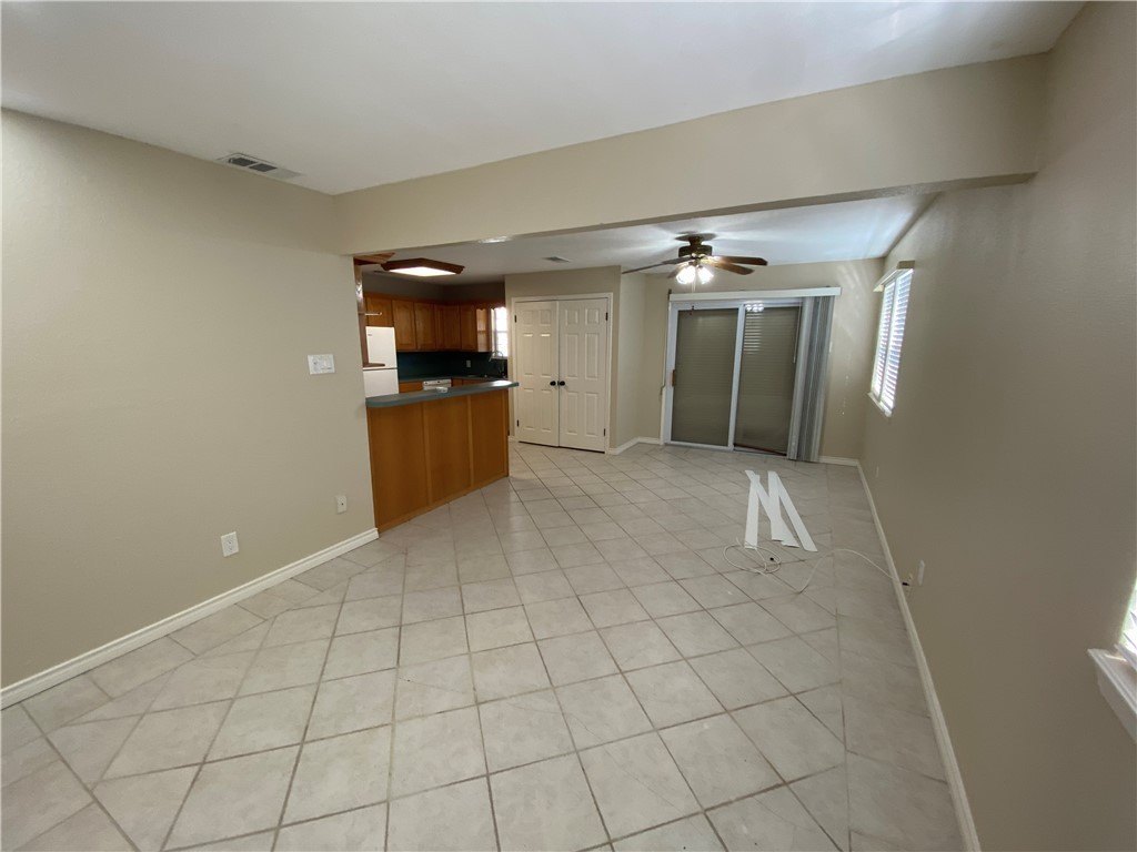 5621 Burton Ln – photo 4