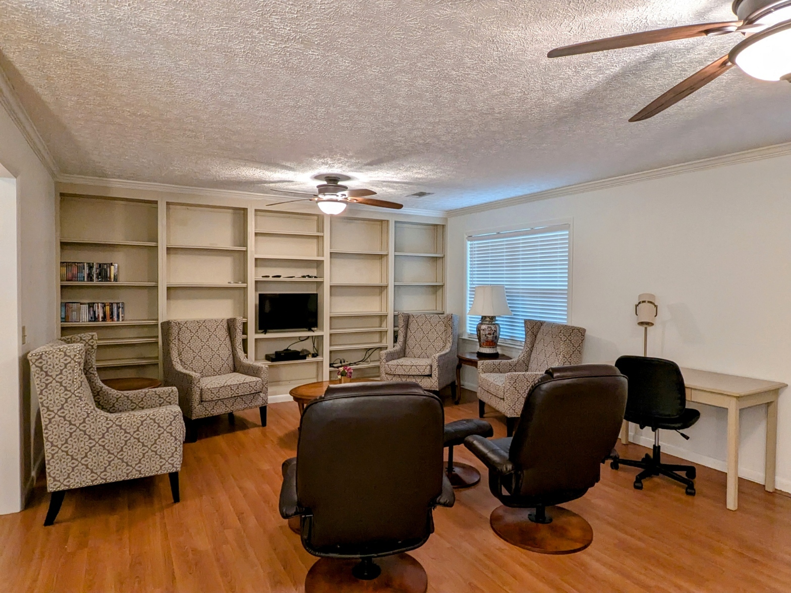 809 McLemore Dr – photo 2