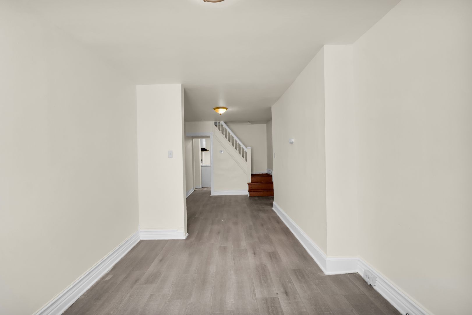 210 1/2 N Peach St – photo 2