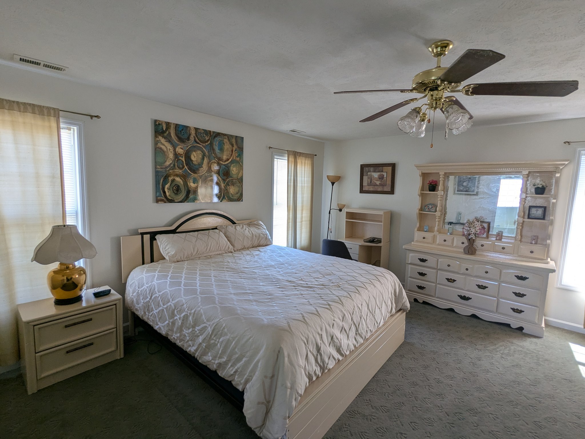 3319 Auburn Dr – photo 1