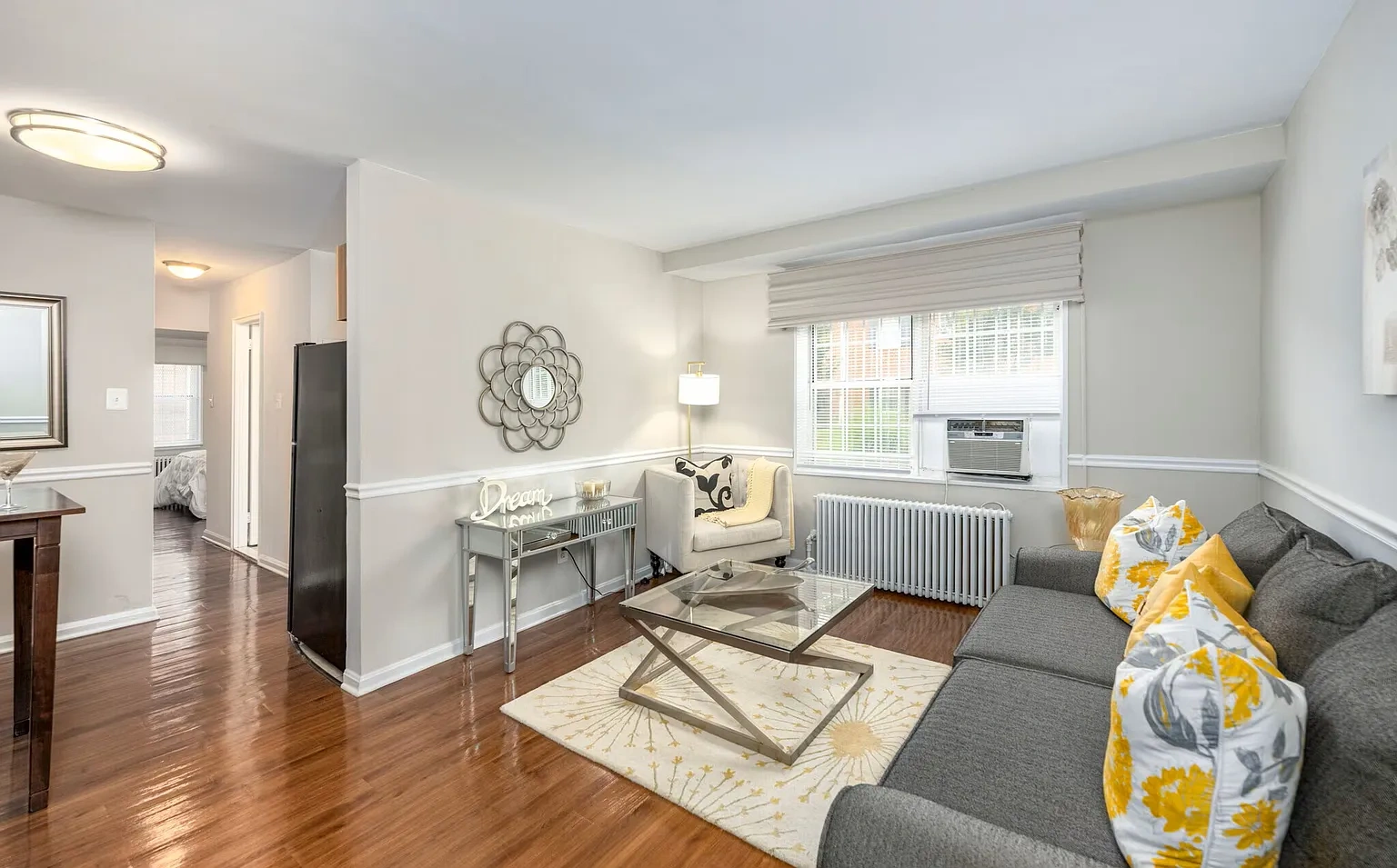 Univeristy City Apartments – photo 4