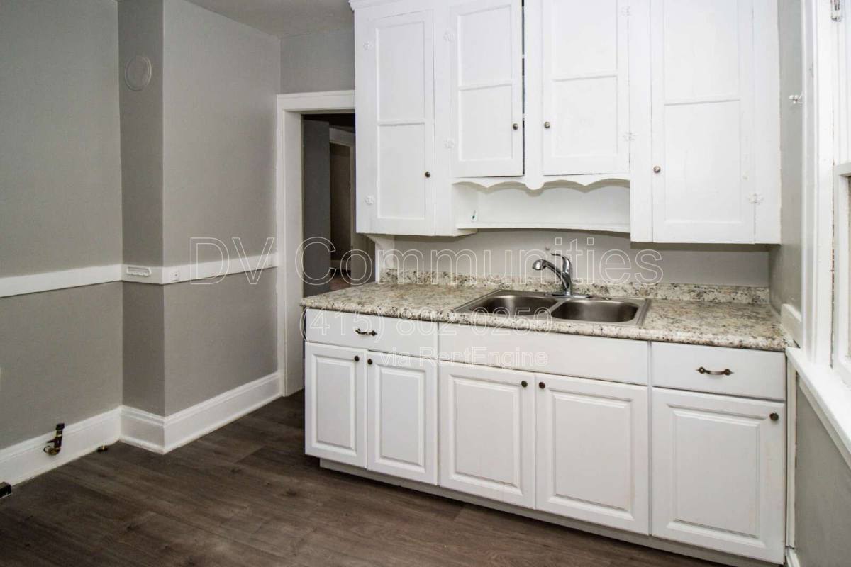 14112 Edgewood Ave – photo 4