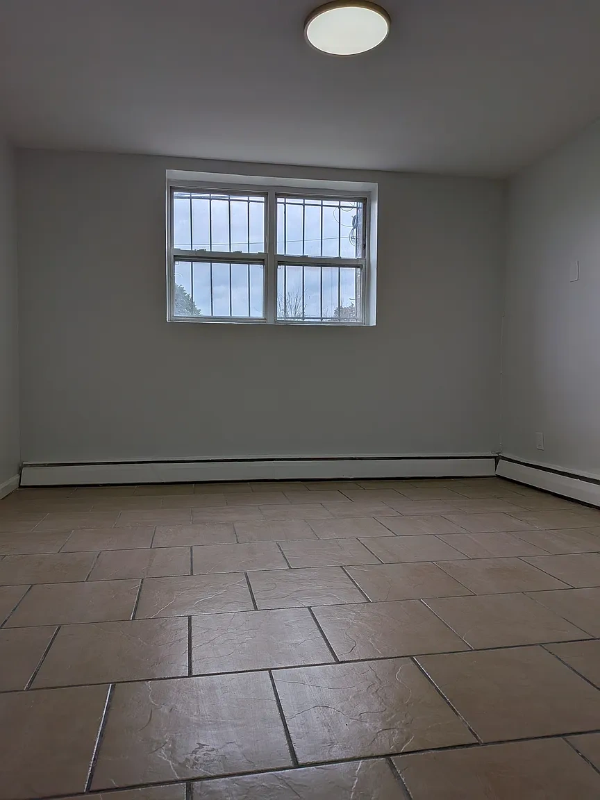 316 Eastern ParkWay – photo 2