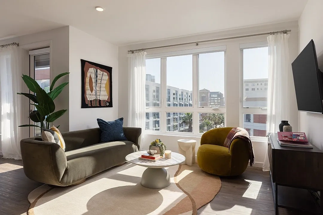 Resa Long Beach – photo 2