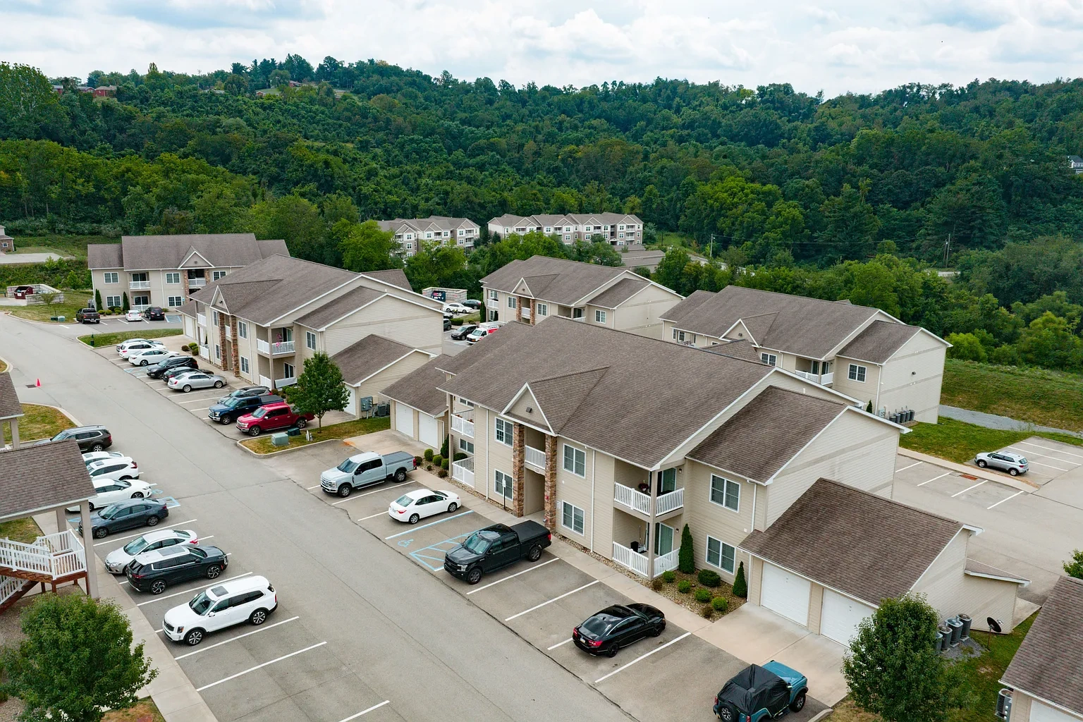 Park Place Apartments & Townhomes – photo 2