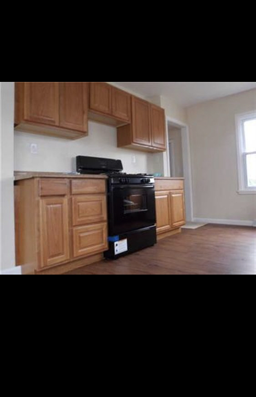 1220 Linden St – photo 4