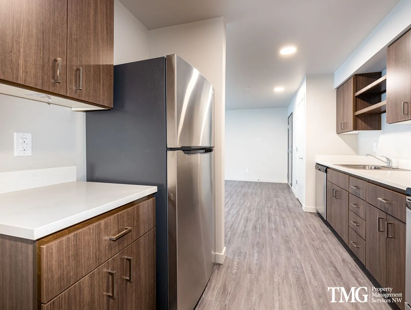 Market Village Apartments – photo 1