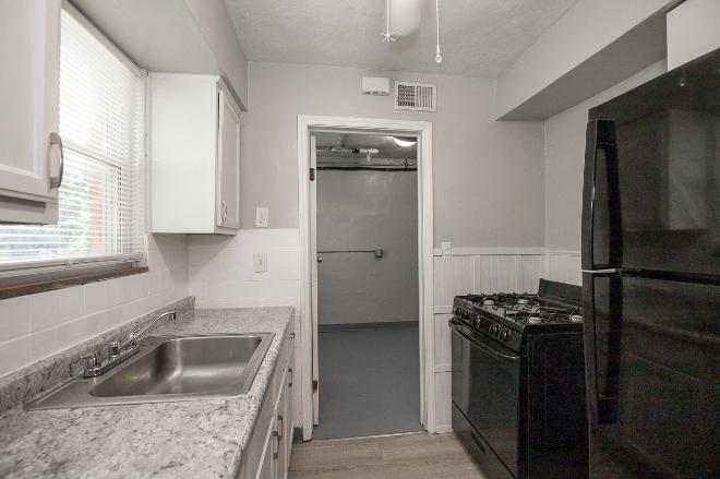 20250 Priday Ave – photo 3