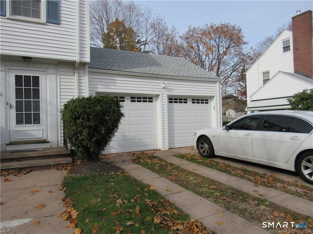 36 Rochford Ave – photo 3