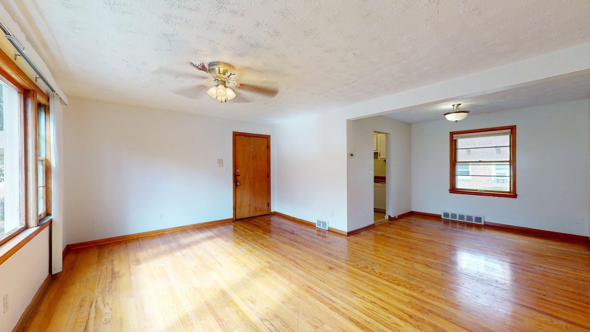 3239 Silsby Rd unit 4 – photo 3