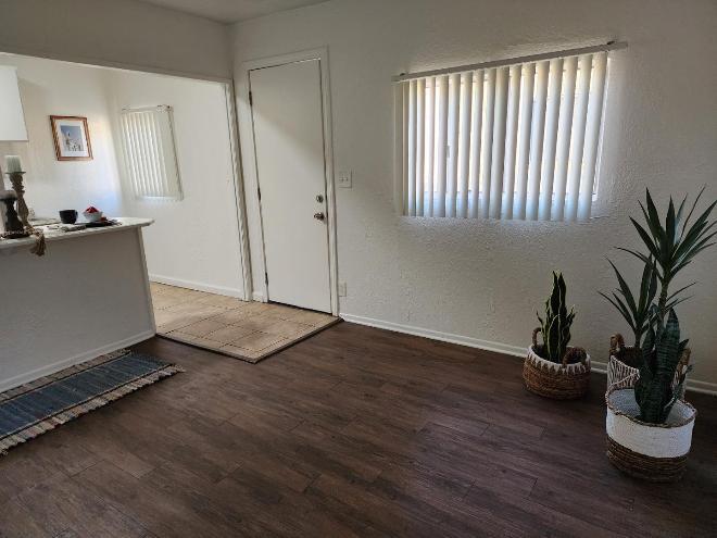 2305 Lemon Ave – photo 3