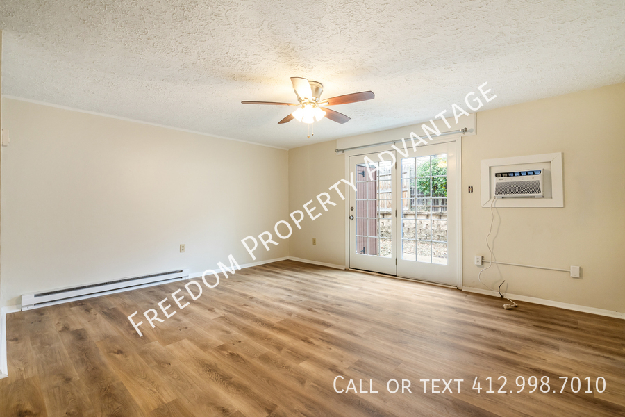 320 Bank St – photo 3