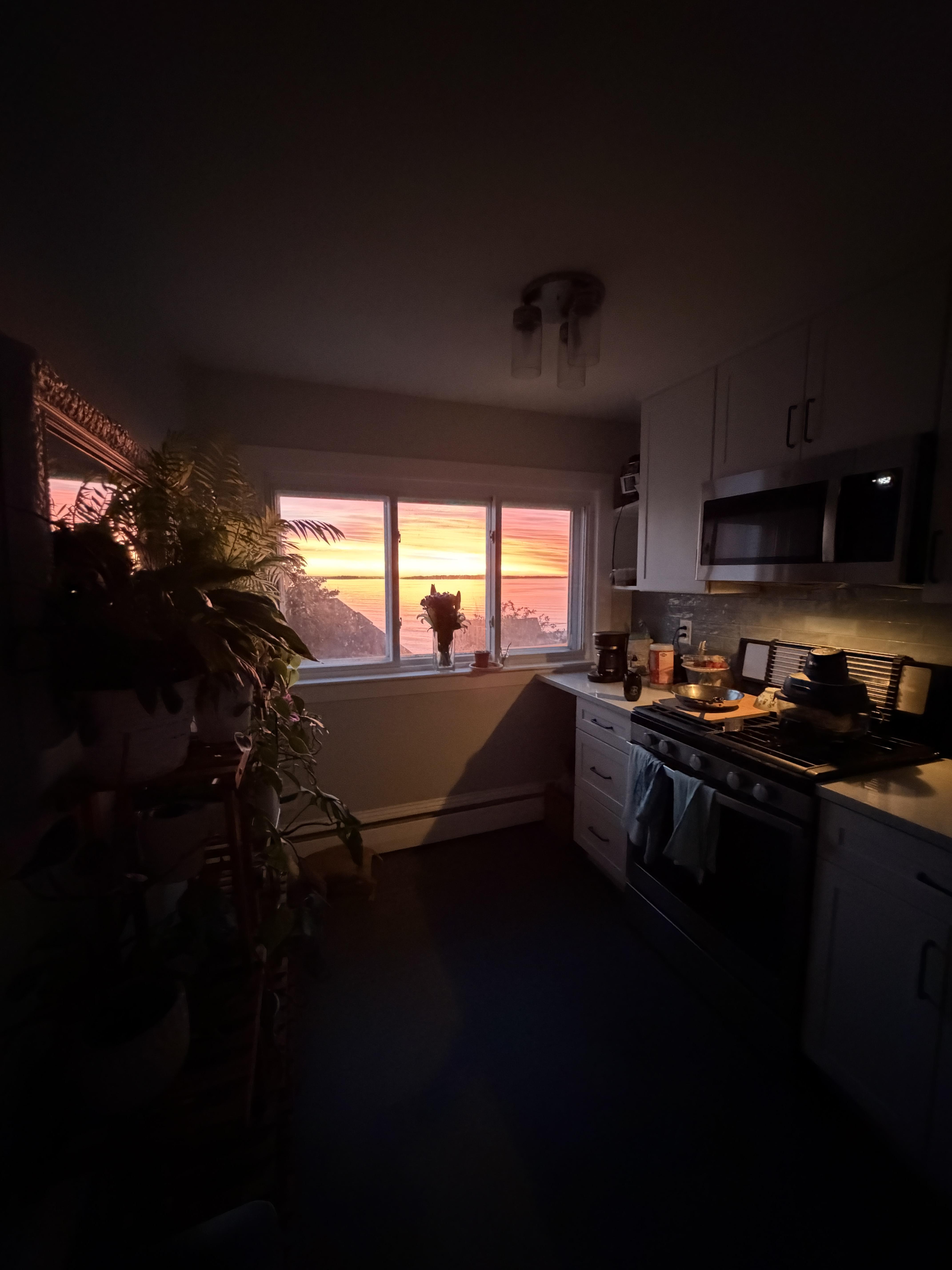 190 Bellingham Ave – photo 5