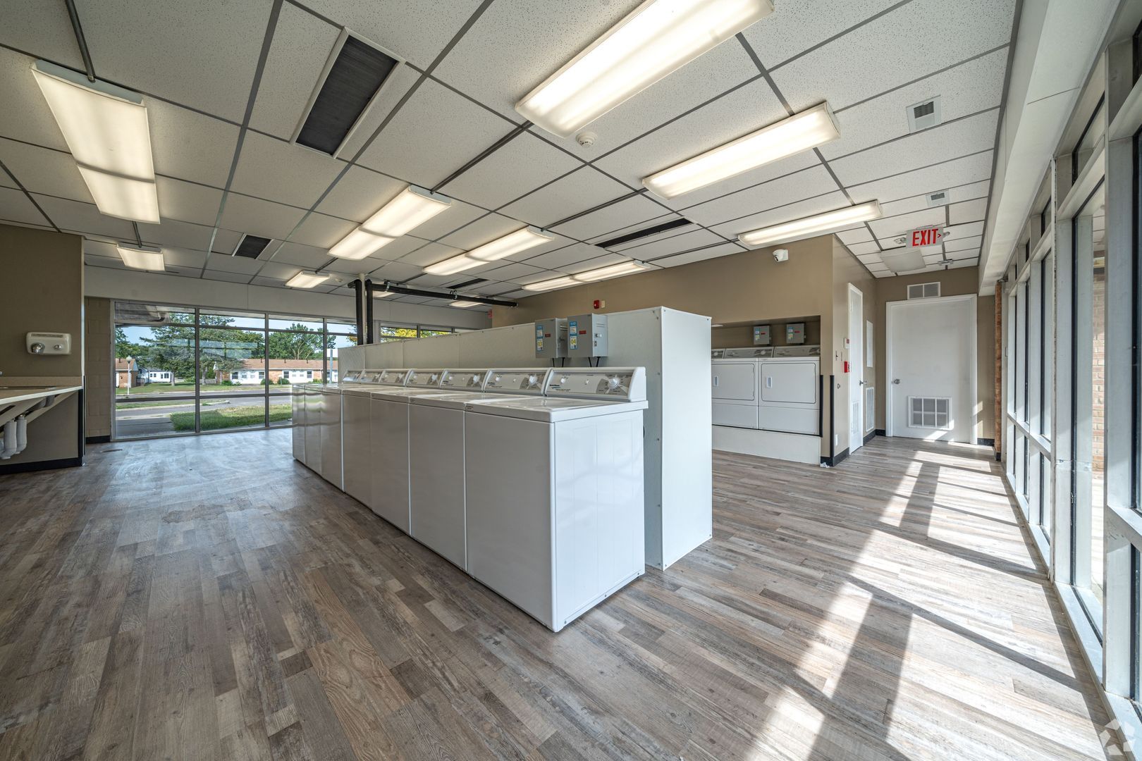 300 E Shelbourne Dr unit 39 – photo 5