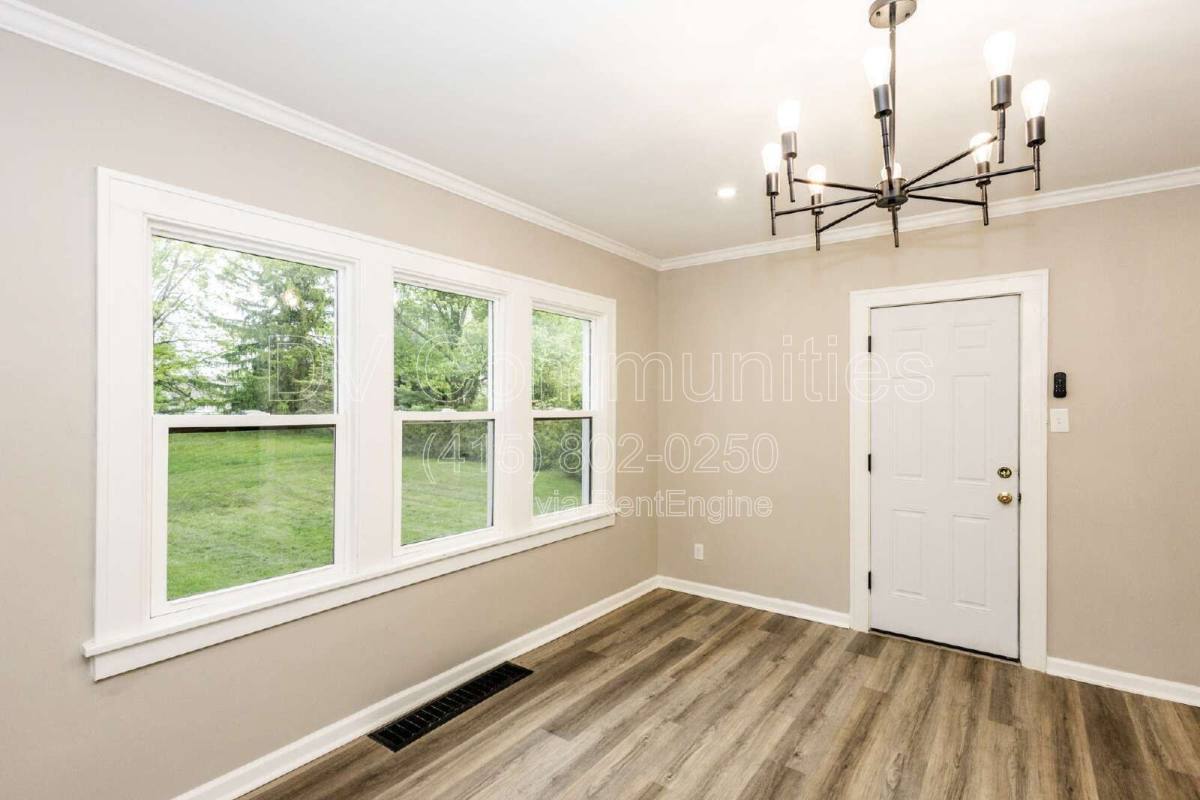 29396 Detroit Rd – photo 5