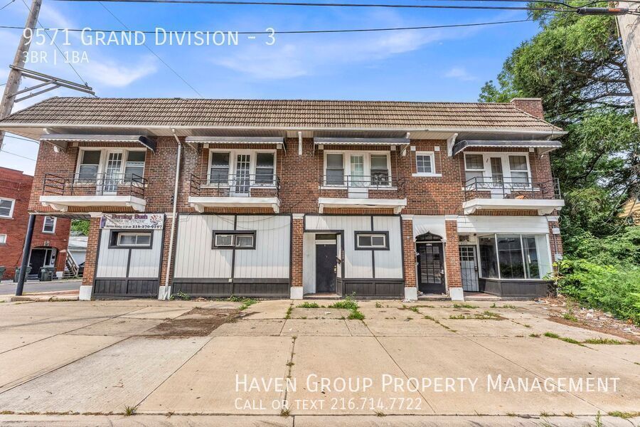 9571 Grand Division Ave – photo 2
