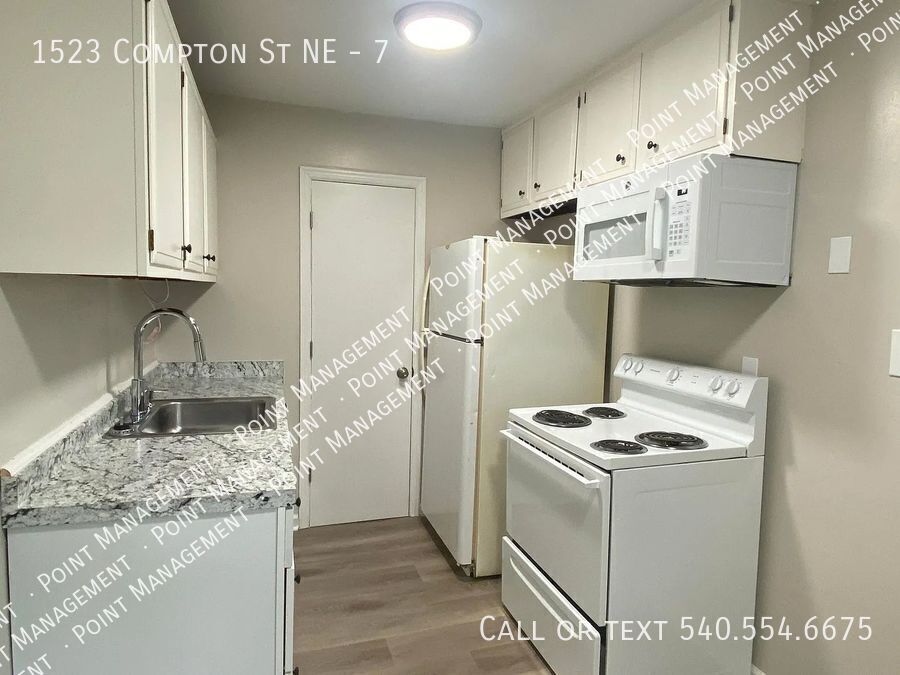 1523 Compton St NE – photo 2