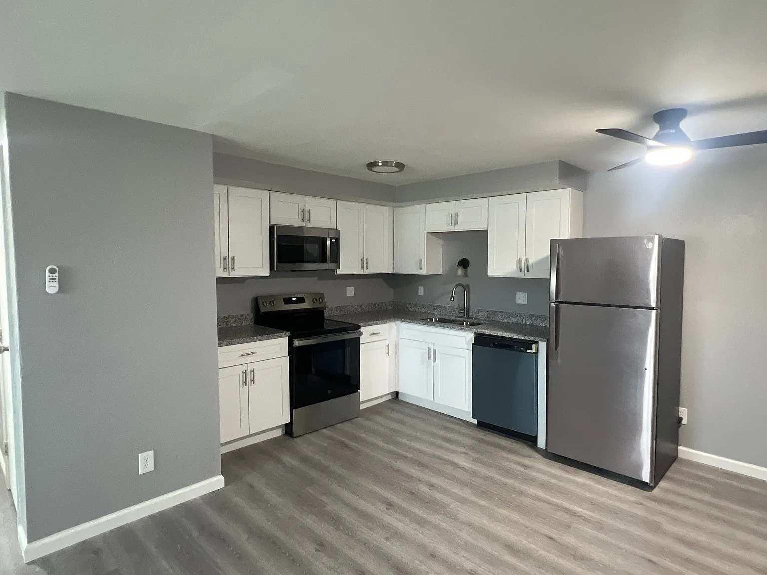 4644 Burkhardt Ave – photo 5