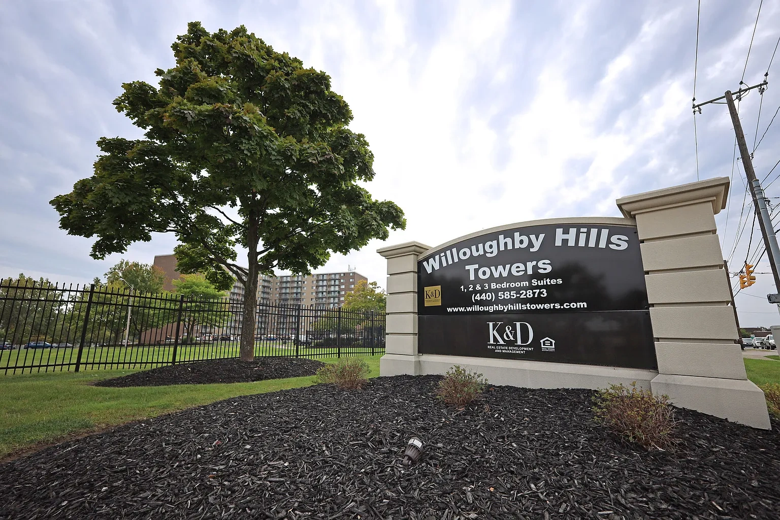 Willoughby Hills Towers – photo 2