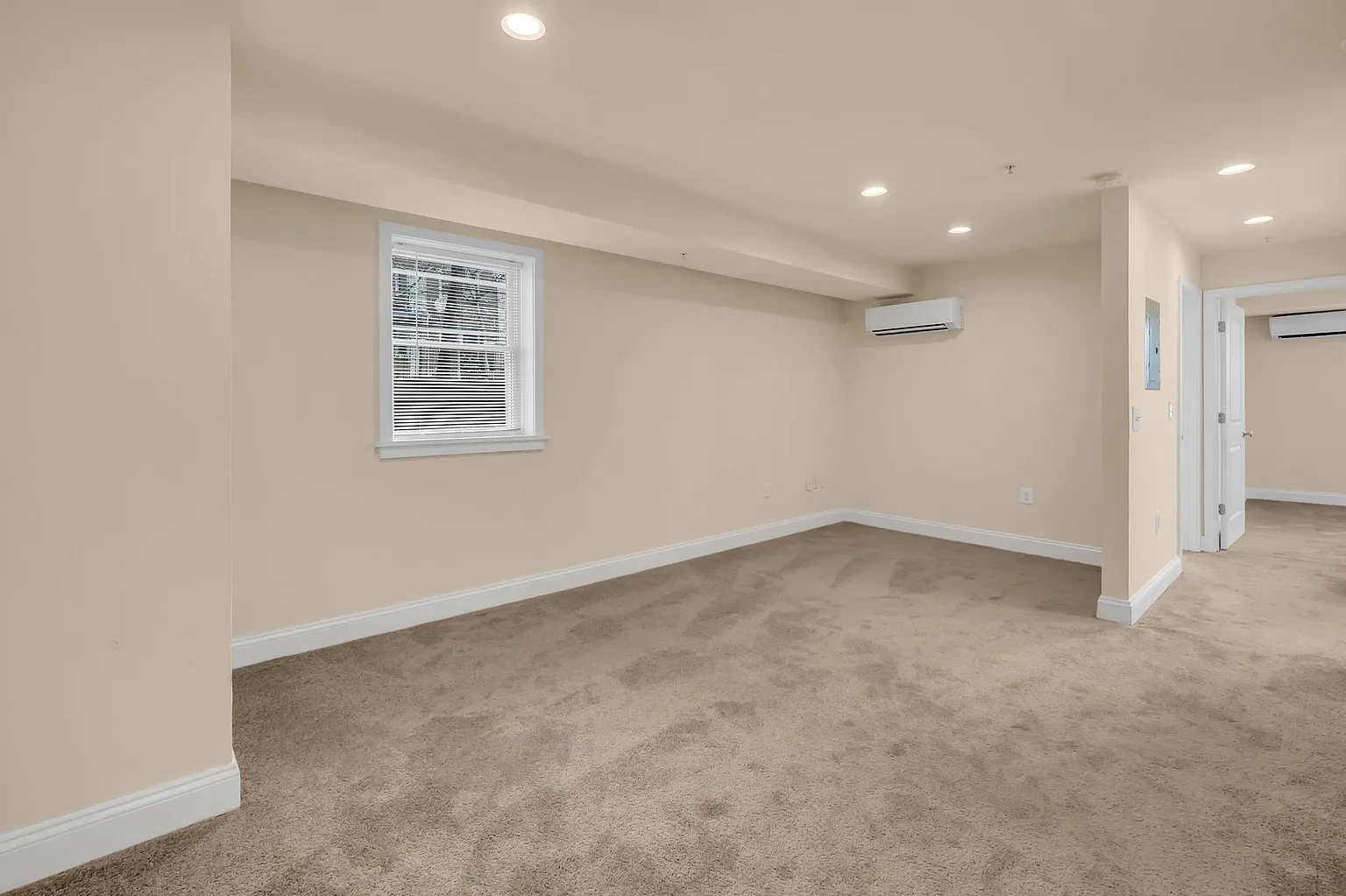 1825 Maryland Avenue – photo 1