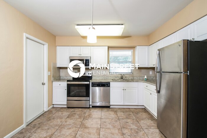 515 65th Ave Dr W – photo 5