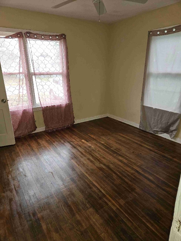 4833 Johnston Dr – photo 2
