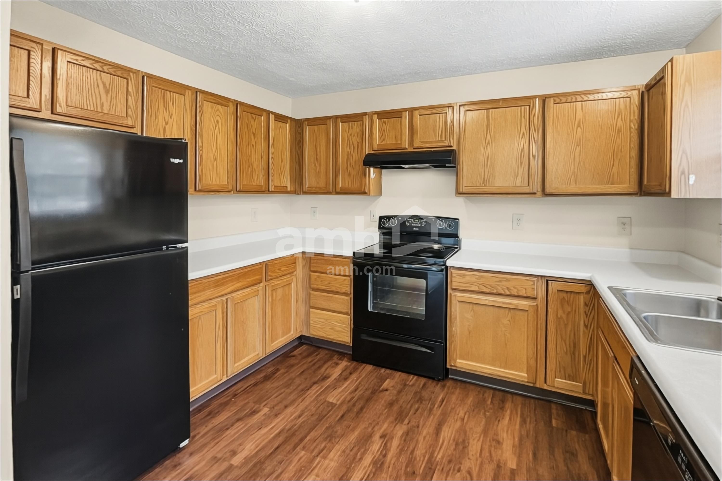1064 Amherst Blvd – photo 3