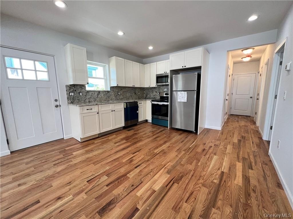 126 Main St #1 – photo 2