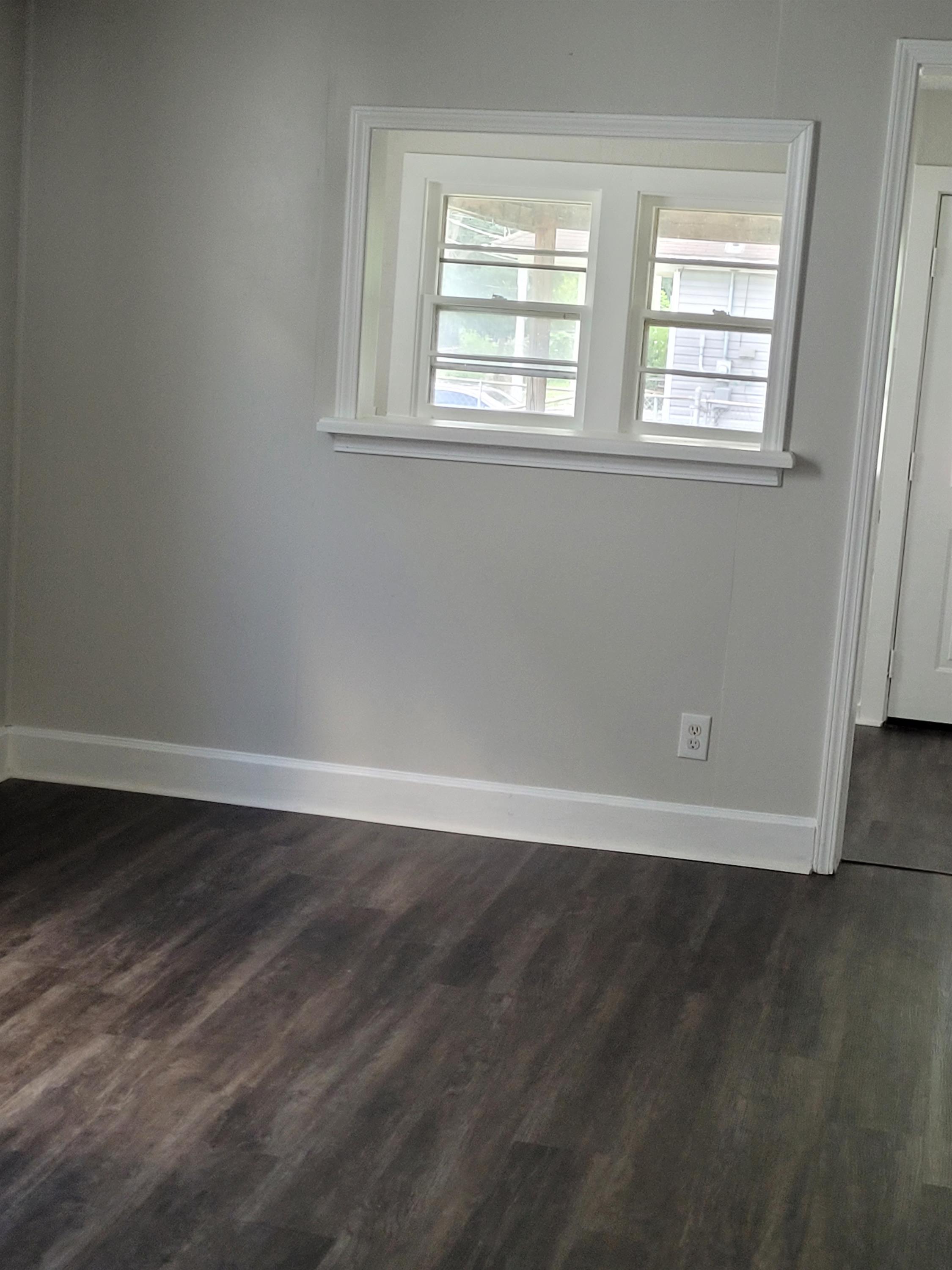 512 Iowa Ave – photo 4