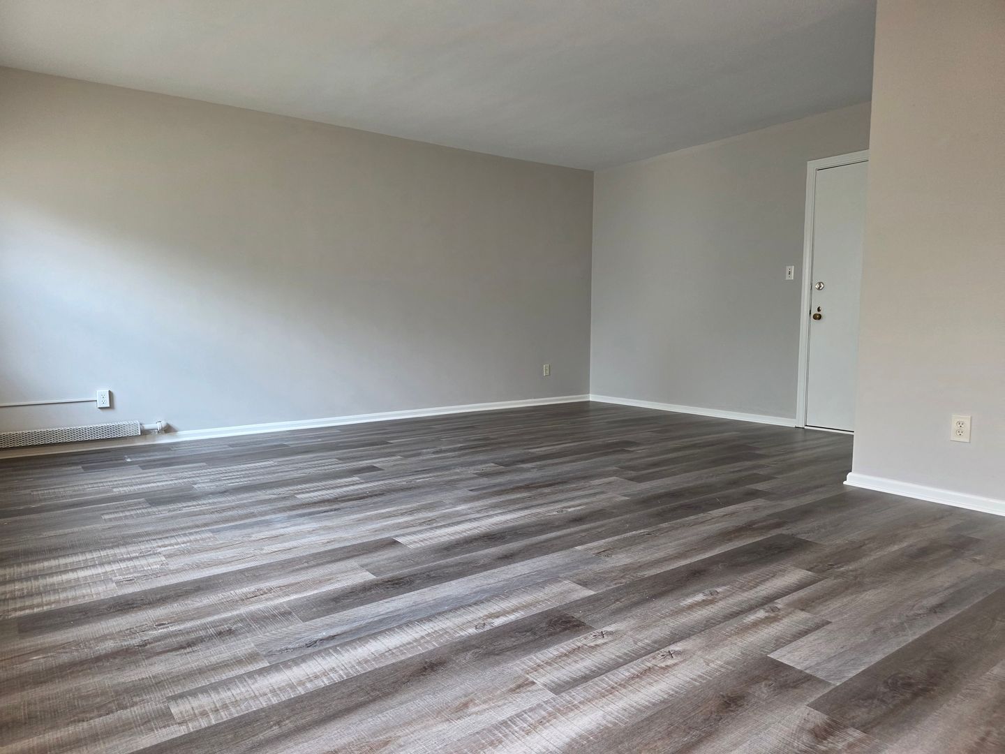 13773 Cedar Rd unit 109 – photo 4