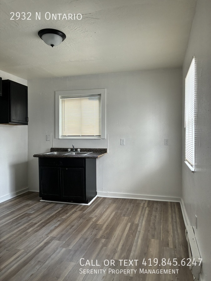 2932 N Ontario St – photo 2