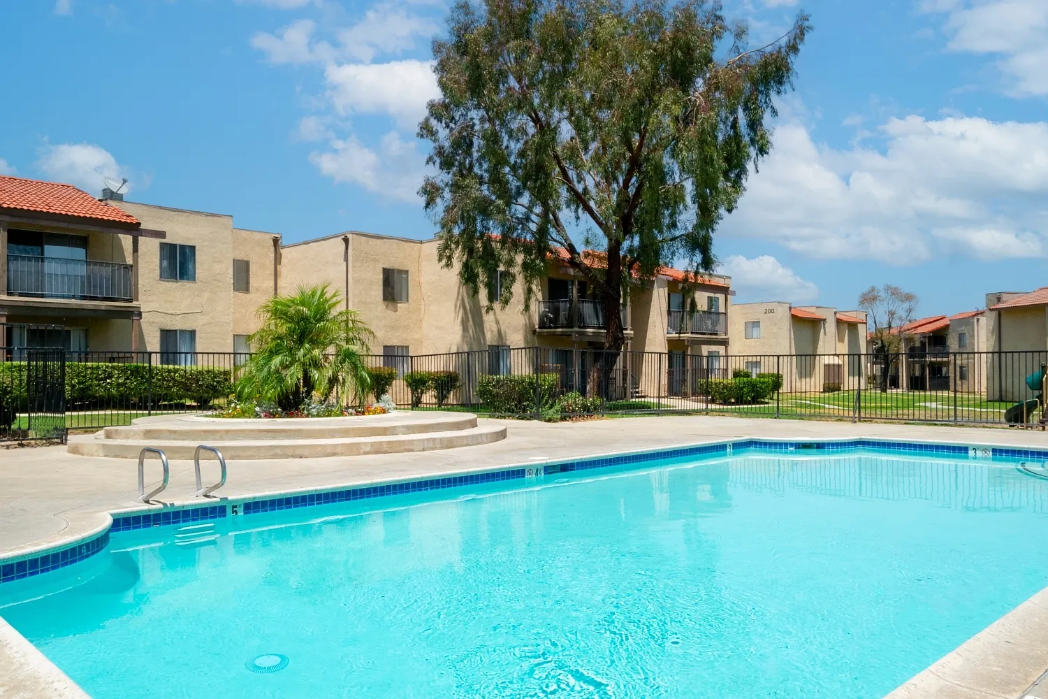 Vista View Apartments – photo 4