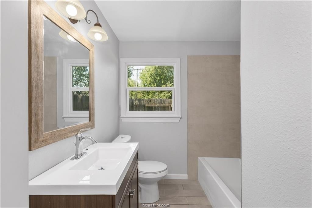 401 Dunn St – photo 3