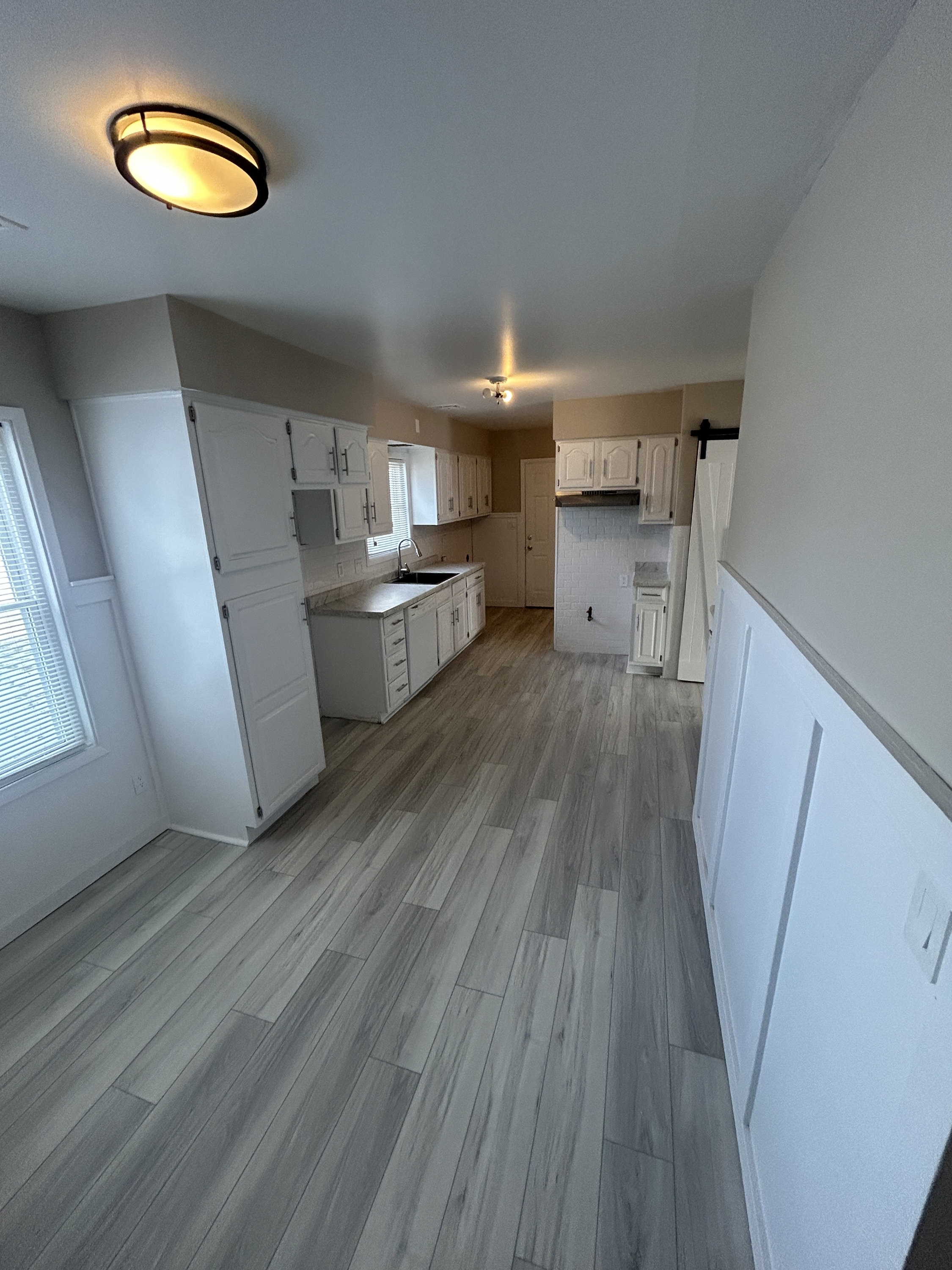2132 McCartney Rd – photo 2