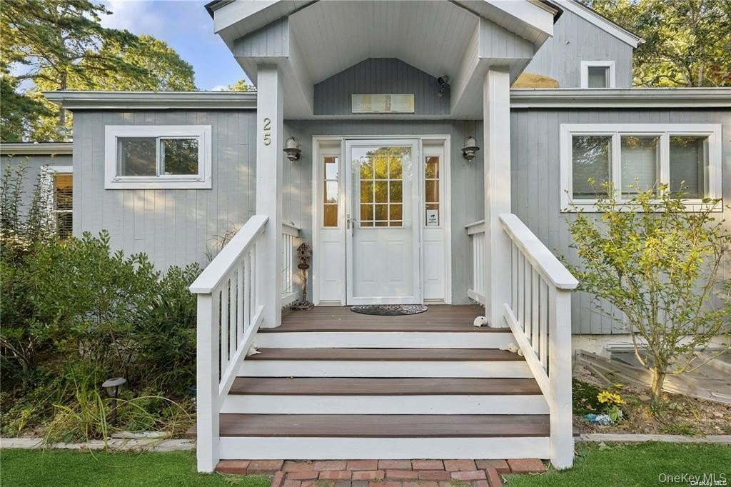 25 Blue Jay Way – photo 2