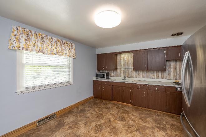 21370 Milan Dr – photo 3