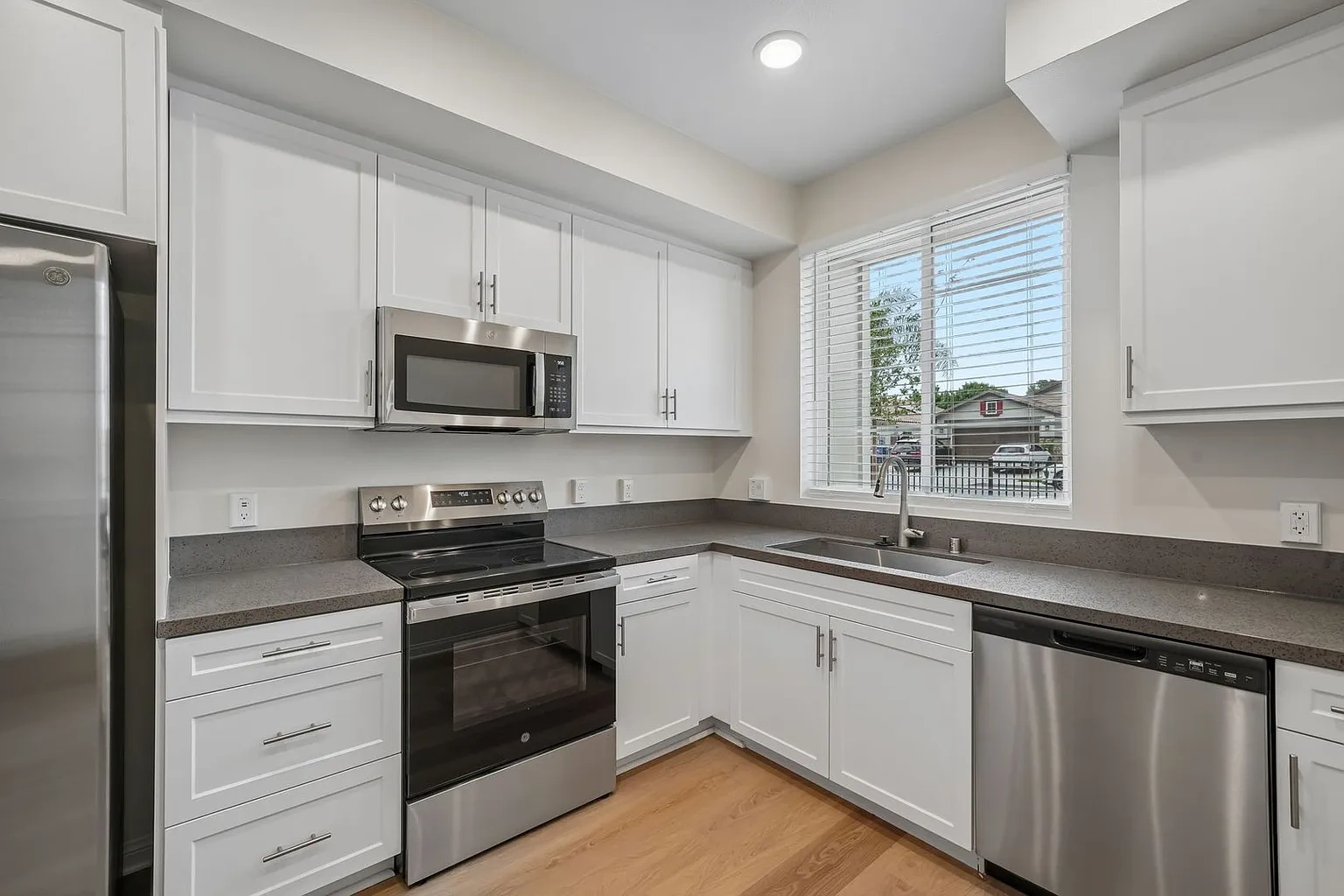 Gallery Park Apartments – photo 5