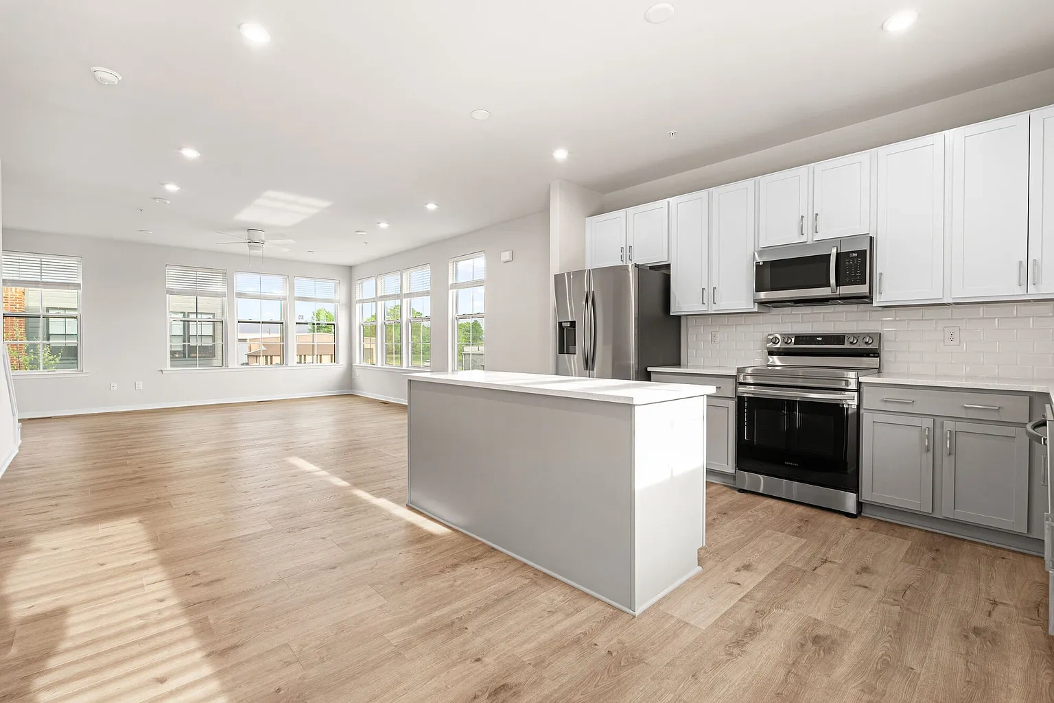 The Westbrook Townhomes at Brewers Row – photo 2