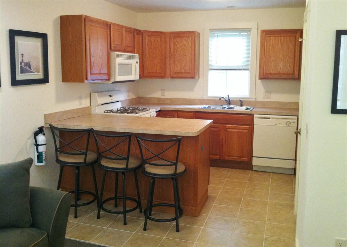 208 Williams St unit 1 – photo 4