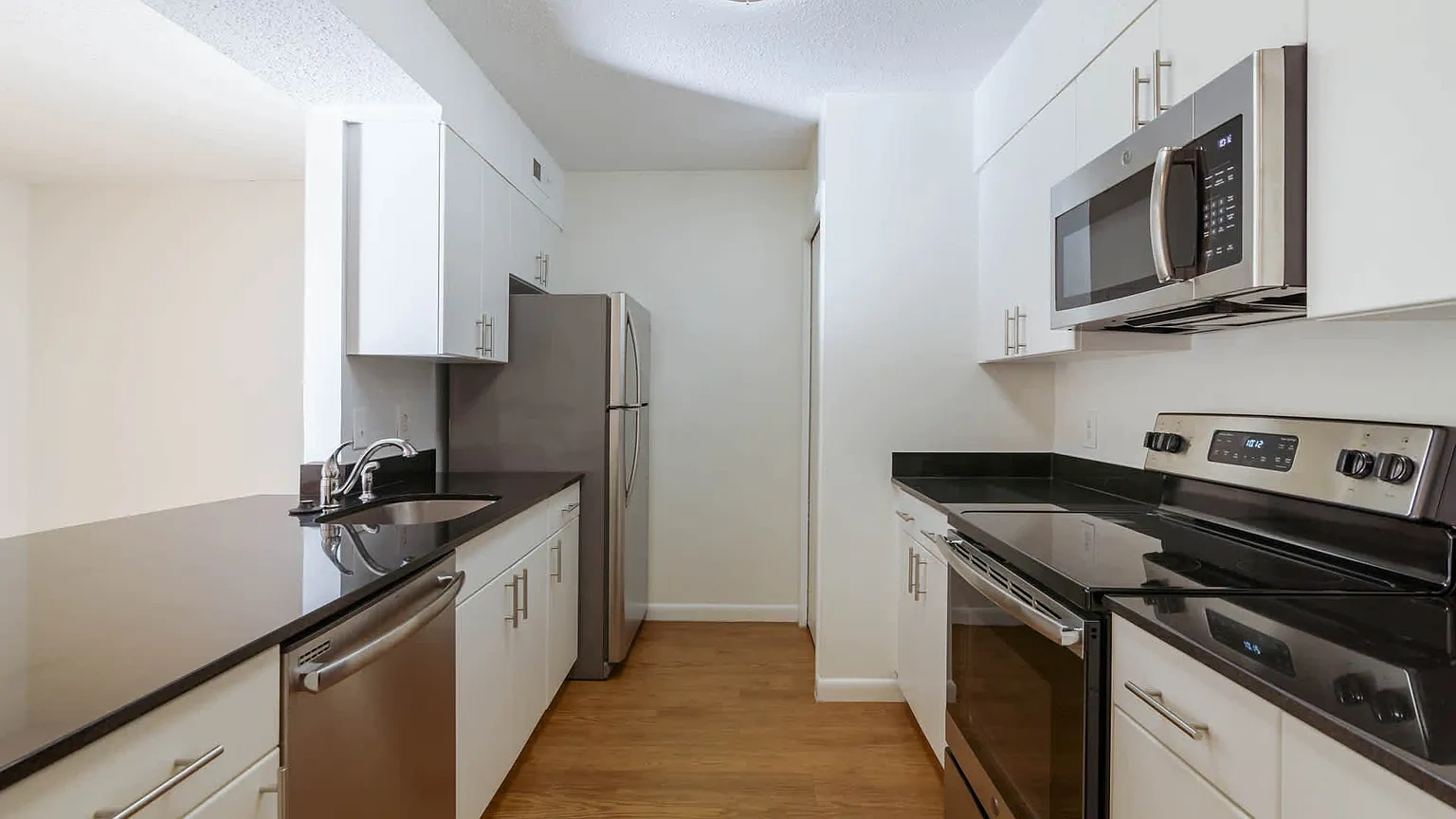 2501 Porter – photo 5