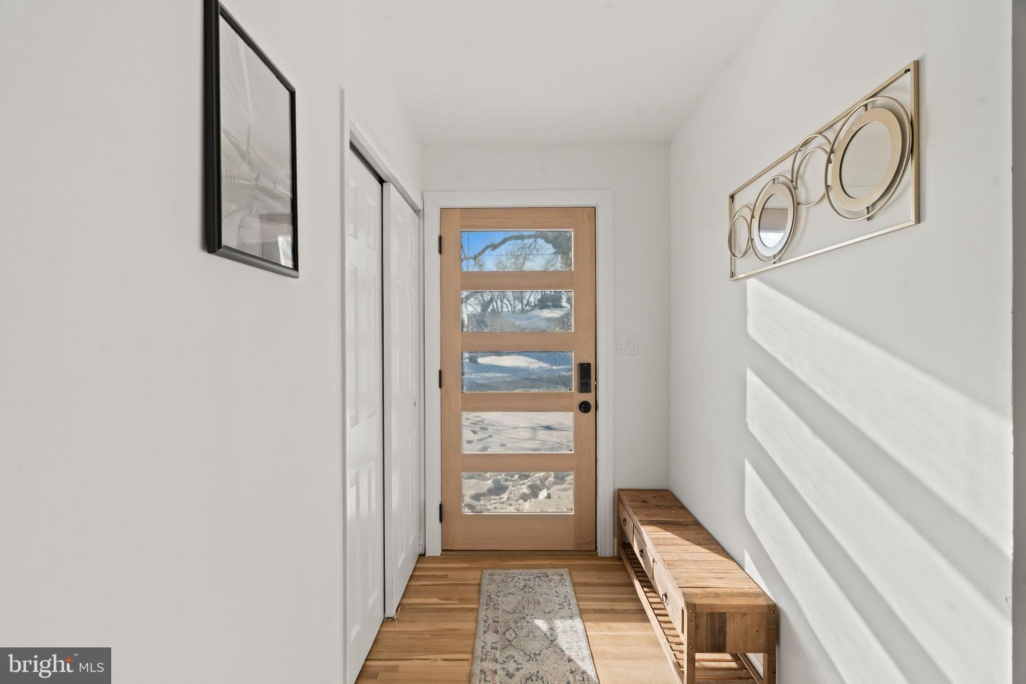 209 Front St – photo 5
