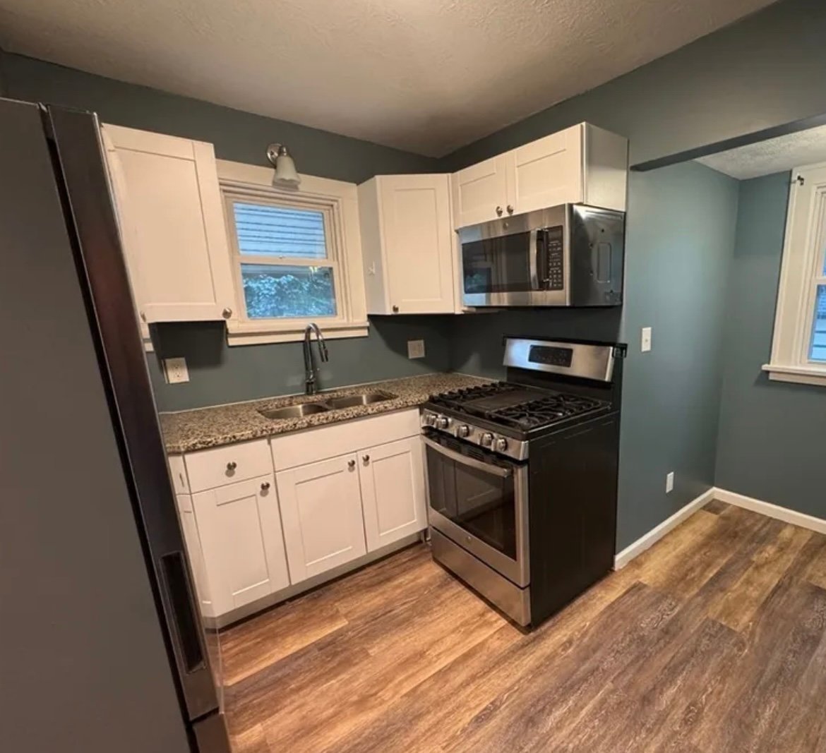12116 Longmead Ave – photo 2
