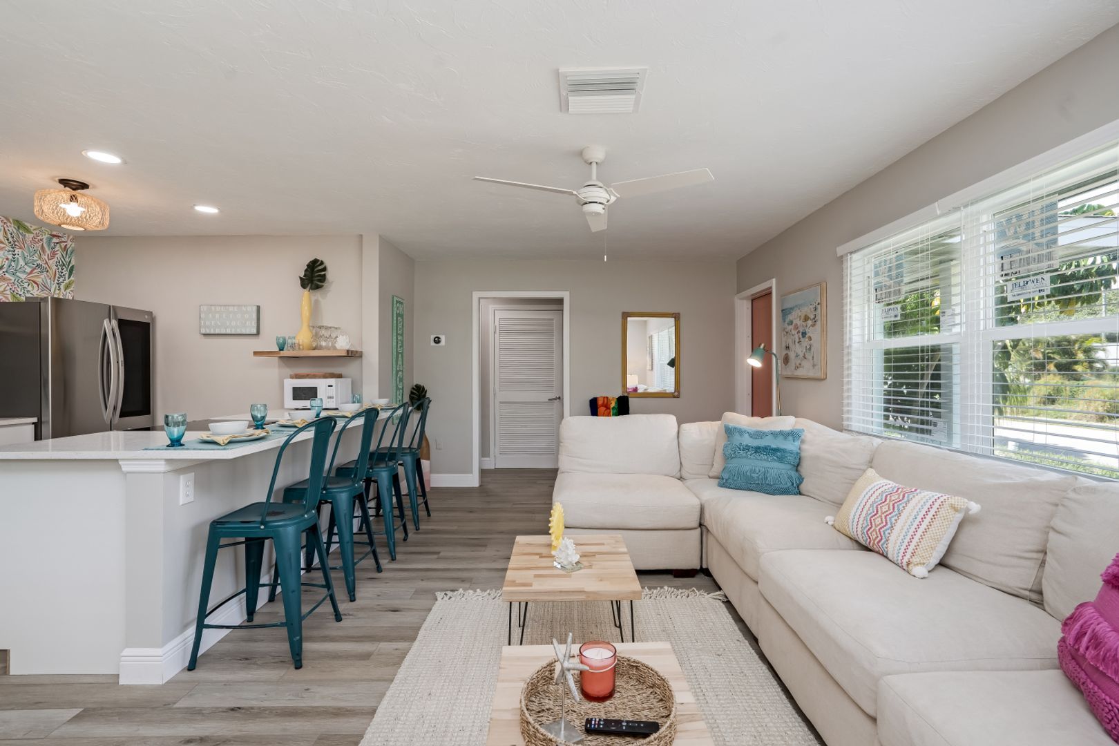 617 26th St W – photo 3