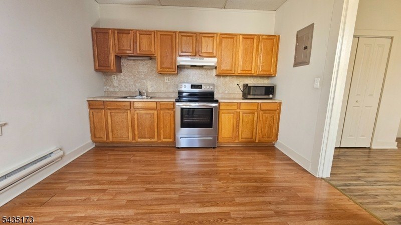199 Main St #1 – photo 1