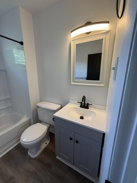 601 King George Ave SW unit 9 – photo 5