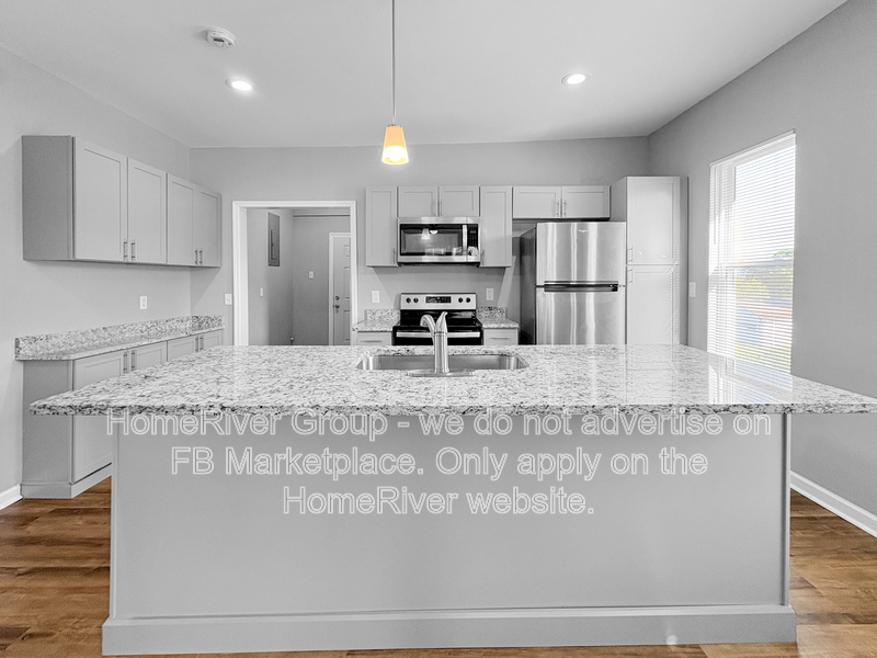 1219 N Chamberlain Ave – photo 2